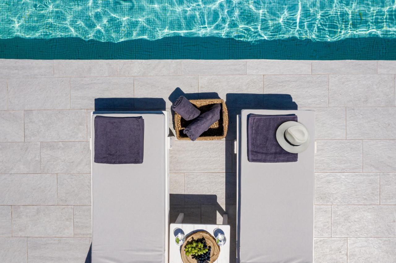 Santa Irina Luxury Sunny Lofts Otel Perivolos  Dış mekan fotoğraf